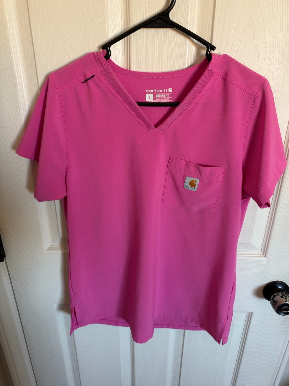 Carhartt Women's Bright Pink V-Neck Pocket Tee